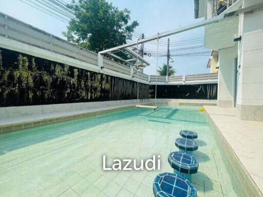 Jomtien 7 Bedrooms House for Sale