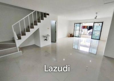 2 Storey House in Nong Pla Lai for Sale