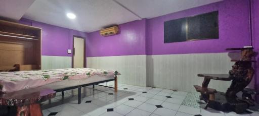 3-Storey House for Sale in Thappraya