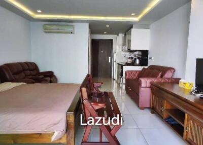 Wongamat Tower Condo Studio for Rent