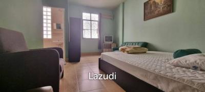2 Storey House with 2 Beds for Rent