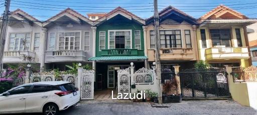 2 Storey House with 2 Beds for Rent
