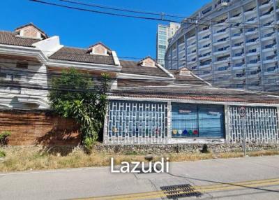 Land and Building for Sale in Pratumnak