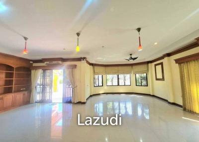 Pool Villa House for Sale in Mabprachan
