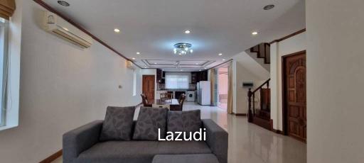 2 Storey 4 Beds House for Rent Pattaya