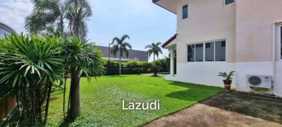 6 Bedrooms House for Sale in Huay Yai