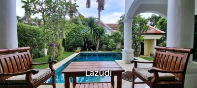 Pool Villa House for Sale in Na Jomtien