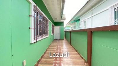 3 Bedrooms 240 SQ.M House in Nong Pla Lai