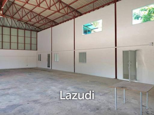 Warehouse for Sale in Bangsaray area