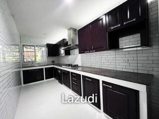 Modern House in East Pattaya for Sale