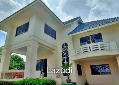 Lovely House in Bang Saray for Sale