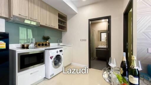 Luxury Condo for Sale at Dusit Grand View