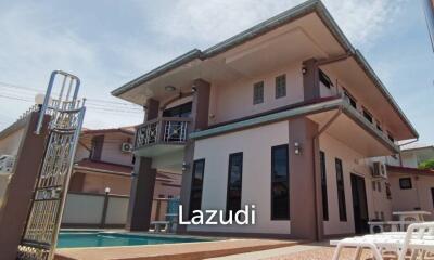 Pool Villa House in Jomtien Pattaya for Sale
