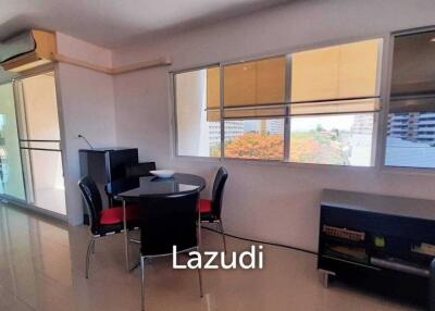 Large Studio for Sale in T.W. Condo Jomtien