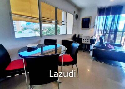 Large Studio for Sale in T.W. Condo Jomtien