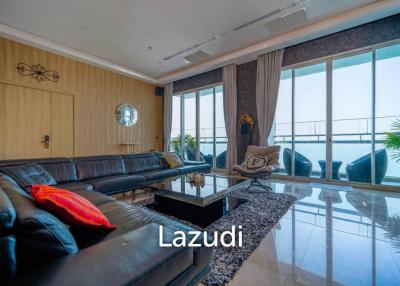 Executive Penthouse for Sale in The Palm