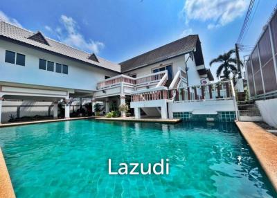 Pool Villa House in East Pattaya for Sale