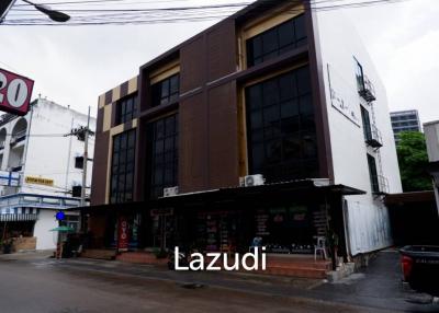 Great Area Commercial for Sale in Paniadchang