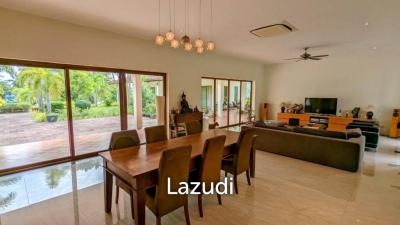Large Garden House for Sale in Mabprachan