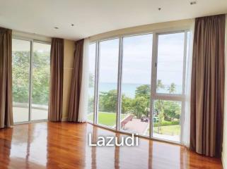 Luxury Beachfront Condo at The Cove for Sale