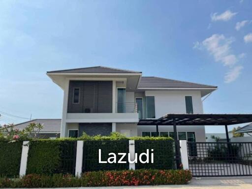 Dream Pool Villa House for Sale in East Pattaya
