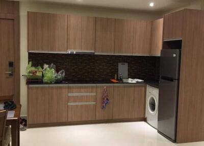 2 Bed 1 Bath 73 SQ.M Nam Talay Condo