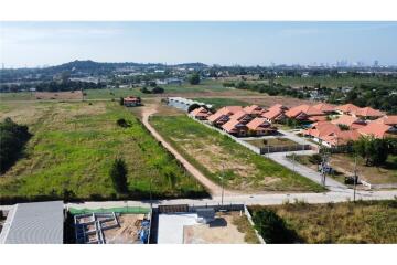 Land for sale in  Soi Thung Klom Pattaya.