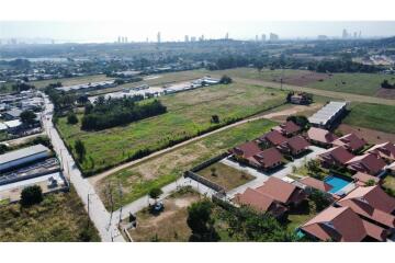 Land for sale in  Soi Thung Klom Pattaya. - 920311004-594