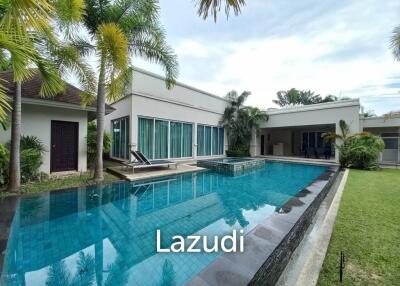 Luxury White House for Sale in East Pattaya