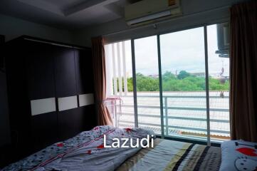 Pattaya Condo for Sale Beach and Mountain