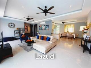 Modern Style Pool Villa for Sale in East Pattaya