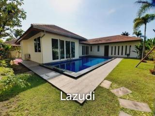 4 Beds House with Private Pool for Sale