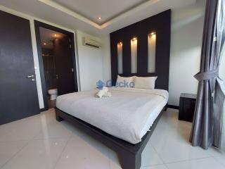 2 Bedrooms House in Palm Oasis Jomtien H010504