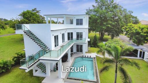 Stunning Pool Villa House for Sale in Pattaya