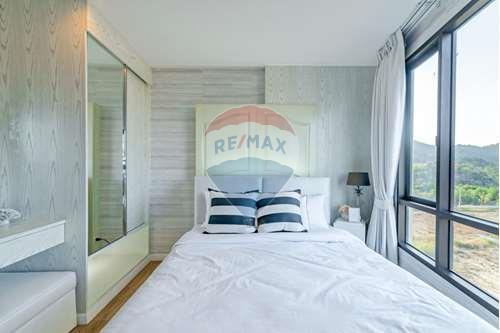 2 Bed 1 Bath Condominium Duplex - 920601002-24