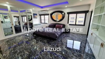 Amazing Penthouse Condo Pratumnak Pattaya