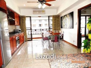 Condo at Shining Star for Sale in Jomtien