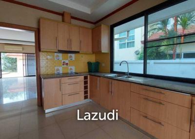 Grange Park Villa House for Sale in Pattaya