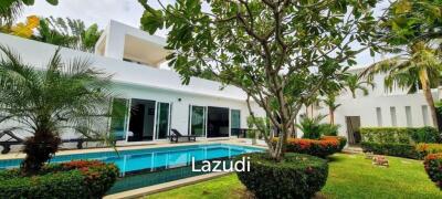 Palm Oasis Pool Villa for Sale in Pattaya