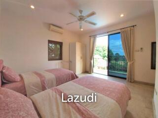 Paradise Villa 2 House For Sale in Pattaya