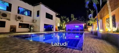 Luxury Pool Villa House for Sale Pattaya