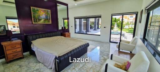 Luxury Pool Villa House for Sale Pattaya