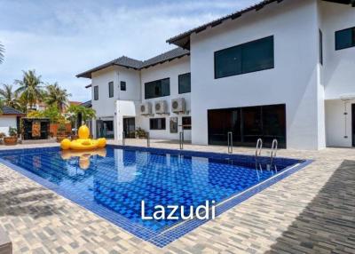 Paradise Villa Luxury House for Sale Pattaya