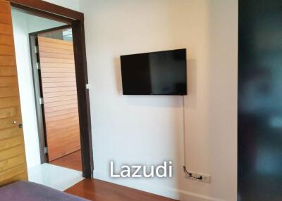 2 Beds 62 SQ.M The Axis Condo for Rent