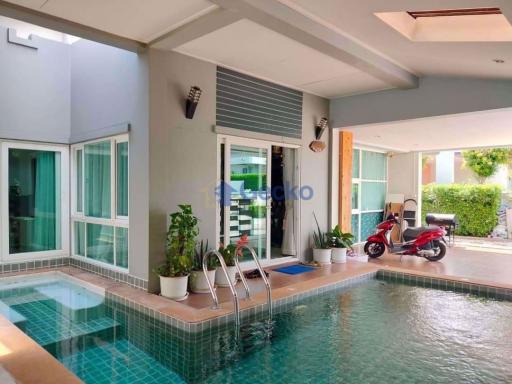 3 Bedrooms House in Patta Village East Pattaya H010180