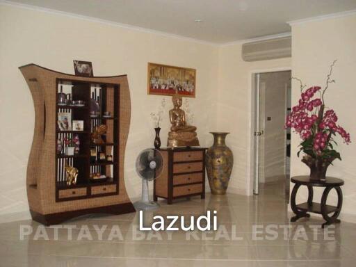 2 Beds 118 SQ.M Wongamat Residence Condo