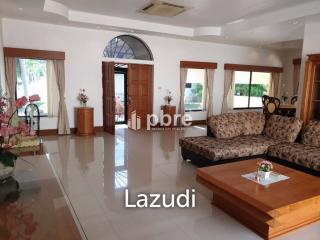 Paradise Villa House for Sale in Jomtien