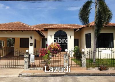 Paradise Villa House for Sale in Jomtien