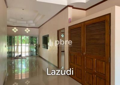 Pool Villa in Huay Yai For sale