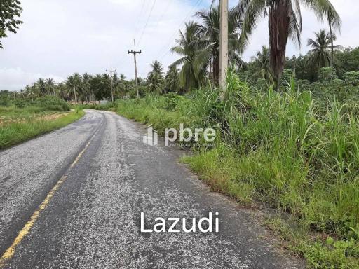 Land for sale 12 Rai in Takhian Tia